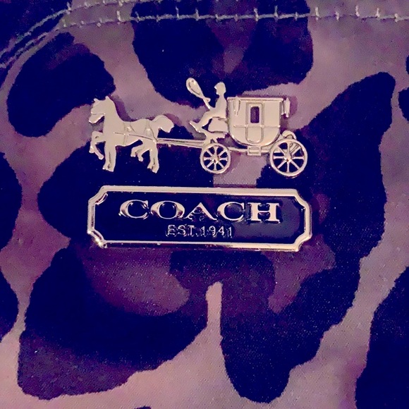 Couch Ocelot Handbag - Picture 2 of 8